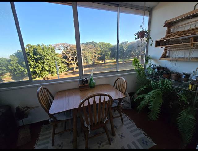 1.5 BEDROOM FLAT FOR SALE IN GLENWOOD